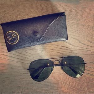 Ray-Ban Aviator Sunglasses
